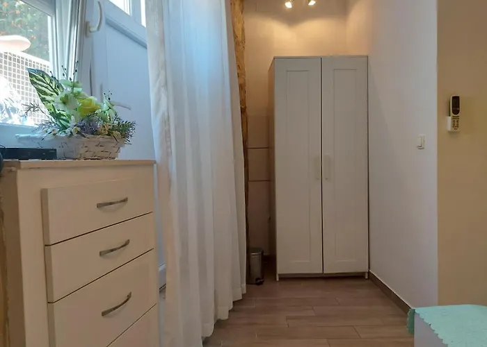 Apartamento Apartment Meri *